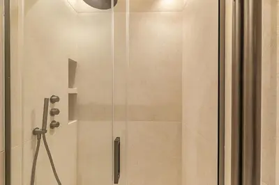 Salle de bains dans l'établissement Le Confidentiel - La Fayette