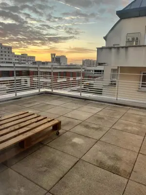 Balcon ou terrasse dans l'établissement Bright studio with terrace