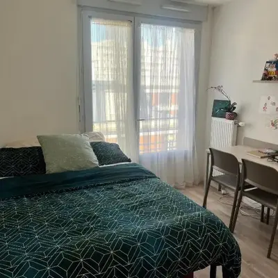 Bright studio with terrace