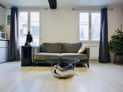 Coin salon dans l'établissement Charmant studio au cœur du Marais Paris 3ᵉ