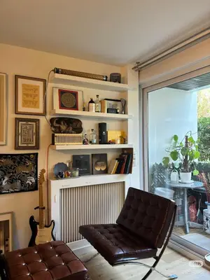 Coin salon dans l'établissement Design & Quiet Apartment with Garden View, Paris Xeme