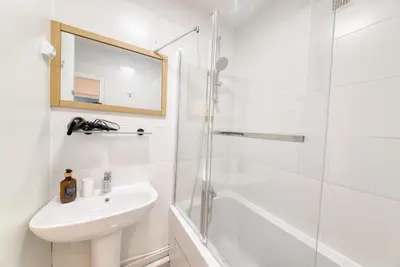 Salle de bains dans l'établissement Balcon cosy
