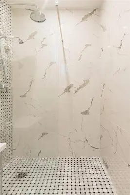 Salle de bains dans l'établissement Large Flat Louvre Pont Neuf 48 M2