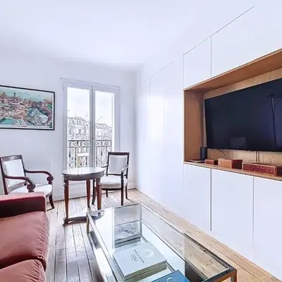 Family haven near the Buttes-Chaumont