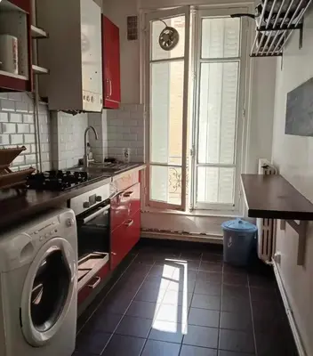 Cuisine ou kitchenette dans l'établissement Rue du Cambodge