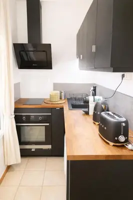 Cuisine ou kitchenette dans l'établissement Saint-Germain-des-Prés - Modern-Calm-Bright