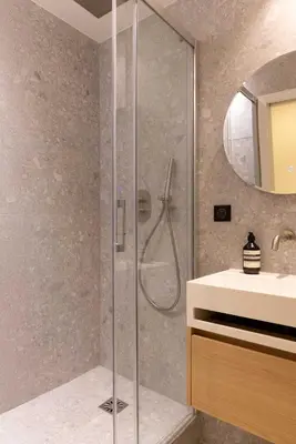 Salle de bains dans l'établissement Modern apartment -AC-1BR-4P-Panthéon