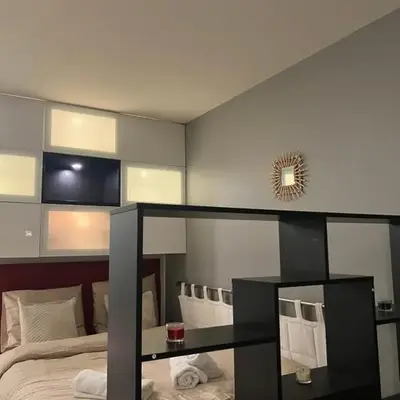 Elegant studio near transport and terrace