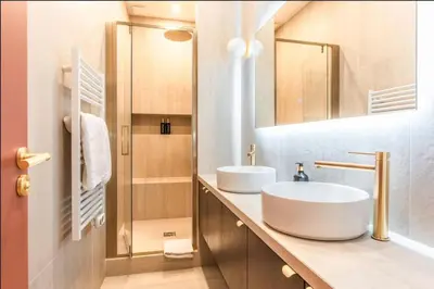 Salle de bains dans l'établissement Paris Conciergerie - Stylish and quiet apartment - 2 bedrooms with Netflix