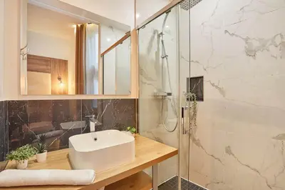 Salle de bains dans l'établissement Superb apartment Le Marais