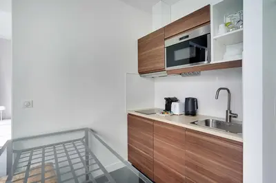 Cuisine ou kitchenette dans l'établissement Superb apartment -1BR 2P - Sentier