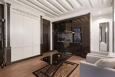 Coin salon dans l'établissement Seine Suite