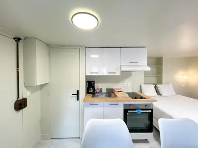 Cuisine ou kitchenette dans l'établissement Studio 11 - Paris Faubourg Bail Mobilite