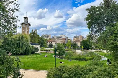 Plan de l'établissement Beau studio au cœur des cafés parisiens