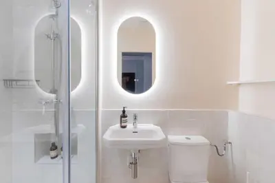 Salle de bains dans l'établissement Le vrai style Parisien au centre du Marais
