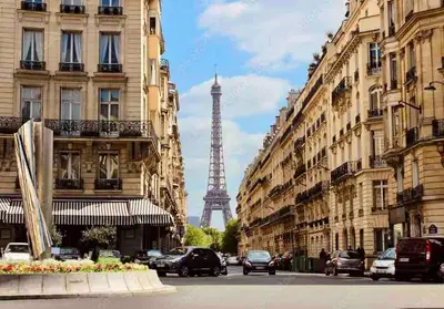 Vue générale sur Paris ou vue de la ville depuis l'appartement