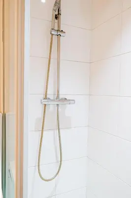 Salle de bains dans l'établissement Bel appartement parisien