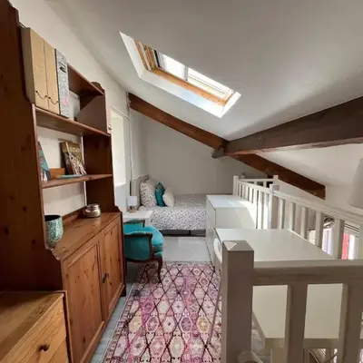 Joli petit duplex lumineux et au calme