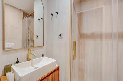 Salle de bains dans l'établissement Amazing apartment - Saint Germain des Pres