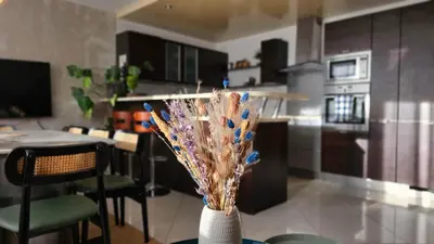 Cuisine ou kitchenette dans l'établissement Beautiful&big apt for 8persons parking free