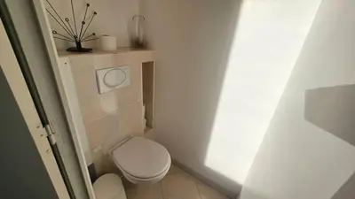 Salle de bains dans l'établissement Beautiful&big apt for 8persons parking free