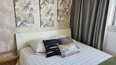 Un ou plusieurs lits dans un hébergement de l'établissement Beautiful&big apt for 8persons parking free