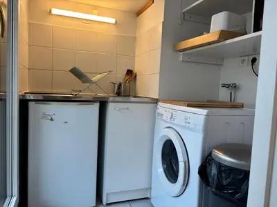 Cuisine ou kitchenette dans l'établissement Le Petit Cocon - Cosy - Terrasse - Centre Ville - 2 personnes