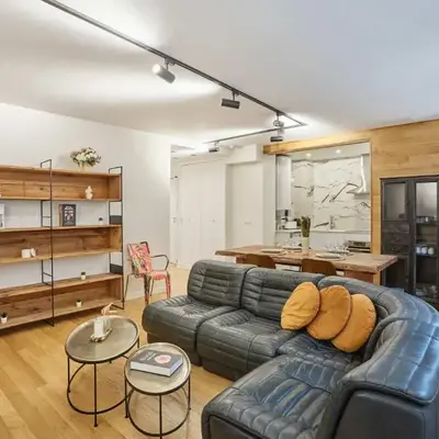 Spacious Apartement center of Paris Montmartre