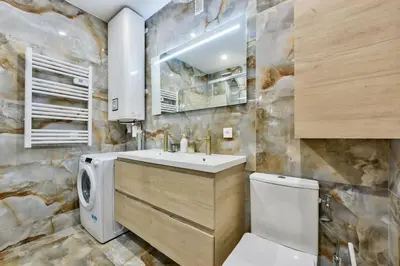 Salle de bains dans l'établissement Bel appartement avec clim - Neuilly-sur-Seine