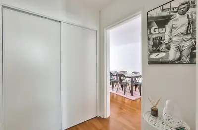 Plan de l'établissement Bel appartement au coeur du 8eme arrondissement