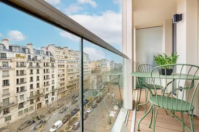 Balcon ou terrasse dans l'établissement Superbe Duplex neuf - Paris 16