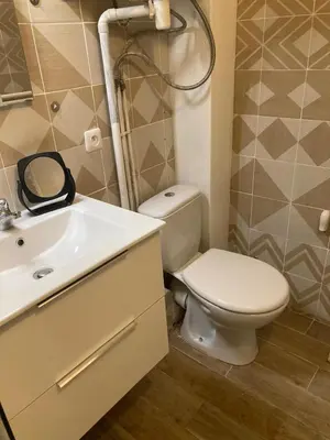 Salle de bains dans l'établissement Montparnasse