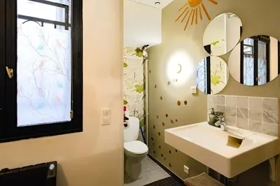Salle de bains dans l'établissement Studio design Pigalle Montmartre