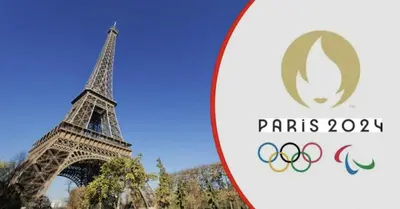 Certificat, récompense, panneau ou autre document affiché dans l'établissement Paris Arc Design