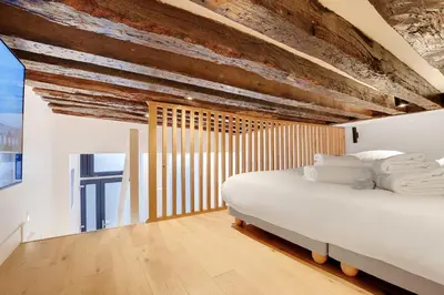Un ou plusieurs lits dans un hébergement de l'établissement Magnificent apartment - 1BR 4P - Arts et Métiers