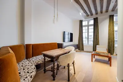 Coin salon dans l'établissement New suite 6 people - Saint Germain Notre-Dame#AC