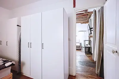 Plan de l'établissement Charmant 2 pièces proches Buttes-Chaumont
