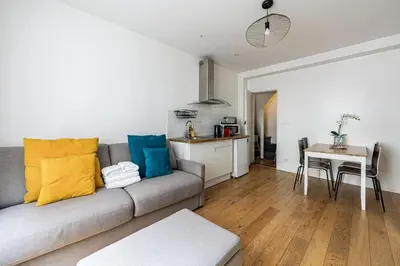Cuisine ou kitchenette dans l'établissement Au coeur de Paris 1bedroom Bastille Paris 11