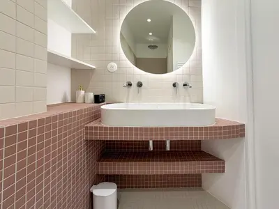Salle de bains dans l'établissement Montmartre Chic Luxury 3BR 8Pax Clim