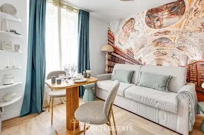 Coin salon dans l'établissement Studio d'Elegance au Coeur du Marais