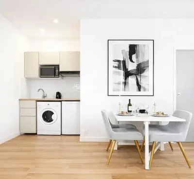 Cuisine ou kitchenette dans l'établissement Saint Germain des Prés - Deluxe studio near Orsay Museum