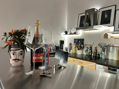 Boissons dans l'établissement Le Marais à Paris - Appartement d'artiste