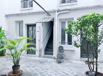 Façade ou entrée de l'établissement Montparnasse - Deluxe studio for couples, central Paris
