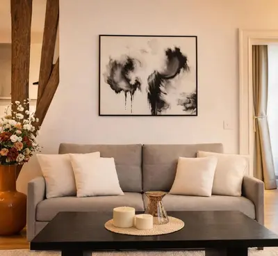 Coin salon dans l'établissement Stunning Jardin du Luxembourg property with lift