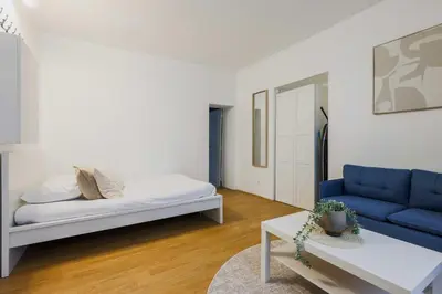 Un ou plusieurs lits dans un hébergement de l'établissement Charming studio 2P – Near the Eiffel Tower