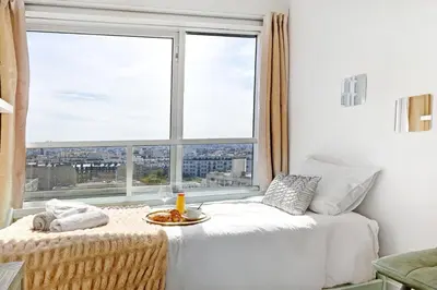 Un ou plusieurs lits dans un hébergement de l'établissement 507 Citroen Suite - Superb apartment Seine view