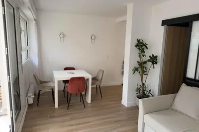 Plan de l'établissement Appartement avec terrasse près des Champs-Élysées