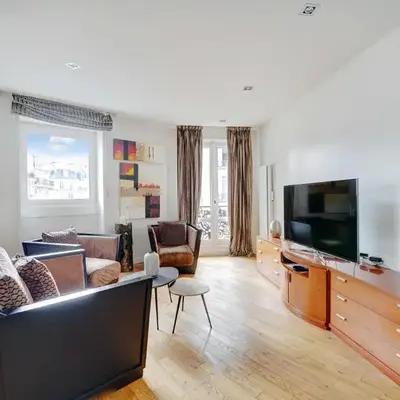 Bright Spacious 2P – Eiffel Tower Auteuil