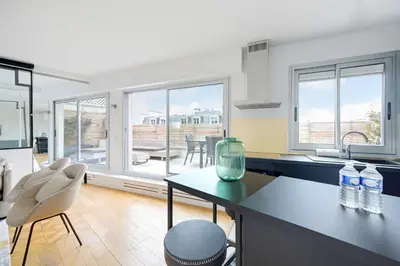 Plan de l'établissement A C 2P apartment with terrace and view of Paris