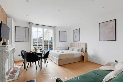 Un ou plusieurs lits dans un hébergement de l'établissement Studio d'Architecte avec Cheminee - Design -4 personnes